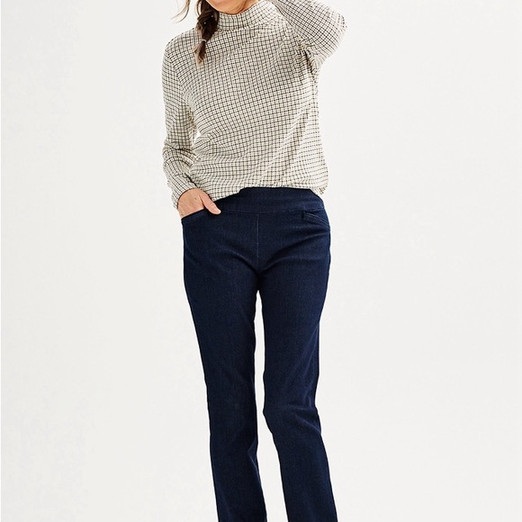 NWT women’s Croft & Barrow pull on bootcut pants SZ 8 - Picture 4 of 10